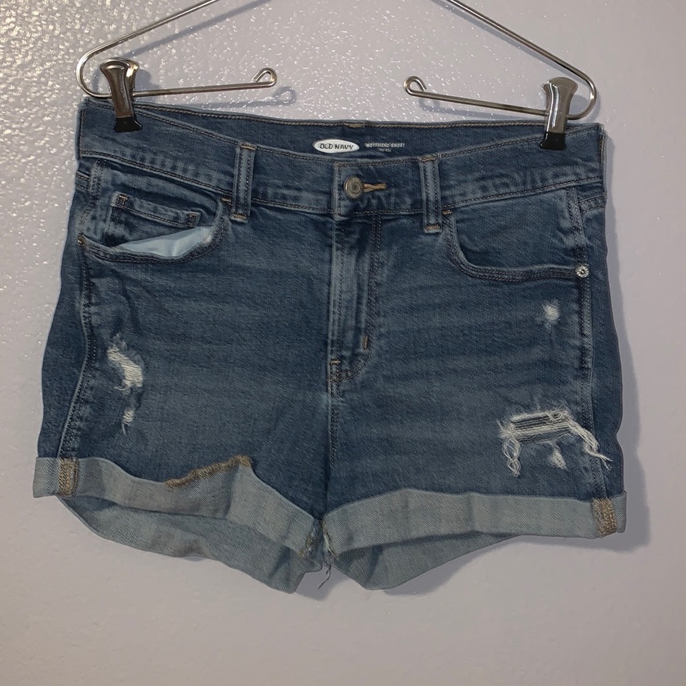 Old Navy Boyfriend mid rise distressed denim shorts